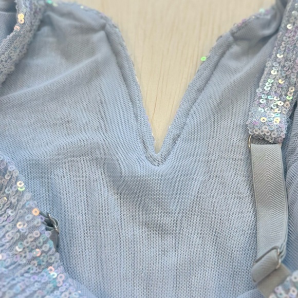 Free People intimately sparks fly baby blue iridescent sequin bodysuit size S - Picture 6 of 11